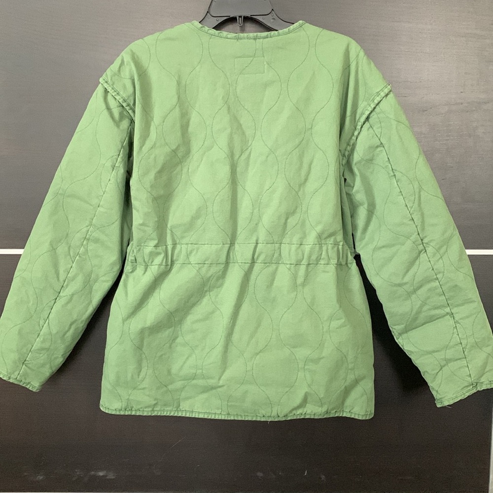 Universal Thread Women’s Green Cinch Waist Decorative Quilted Pattern Jacket - Picture 7 of 13